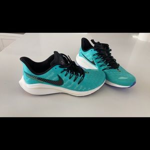 Brand new women’s Nike Vomero 14. Size 8.5